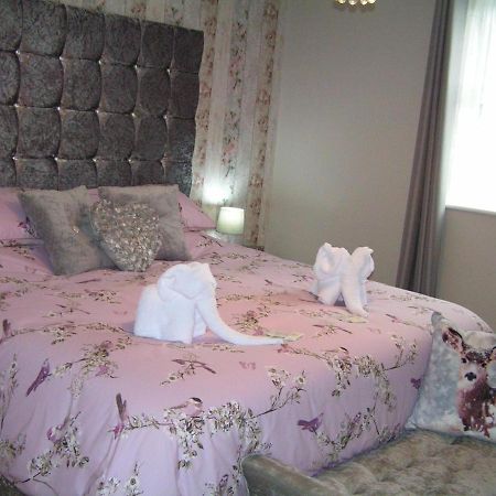 Devon Guest House Blackpool Exterior photo