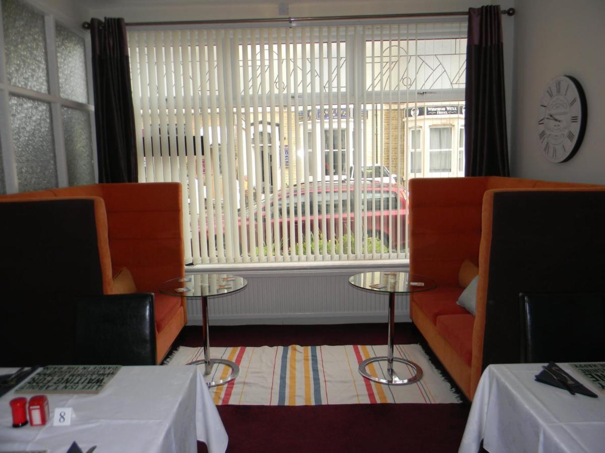 Devon Guest House Blackpool Exterior photo